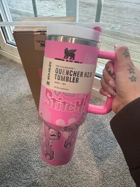 Stanley Pink Quencher H2.0 Tumbler with Stitch Artwork